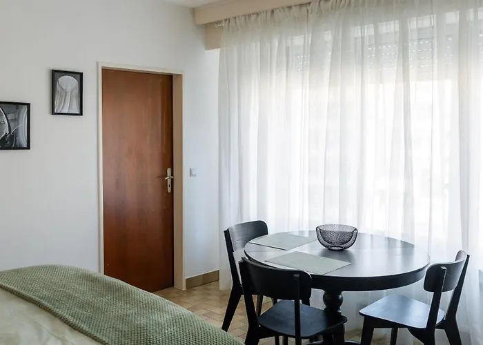 Core - Gare Nest - Parking And Breakfast By Request Διαμέρισμα Λουξεμβούργο