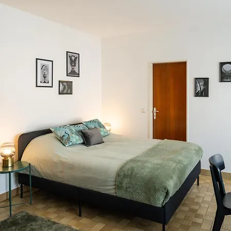 Core - Gare Nest - Parking And Breakfast By Request