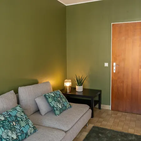 Apartment Core - Gare Nest - Free Breakfast