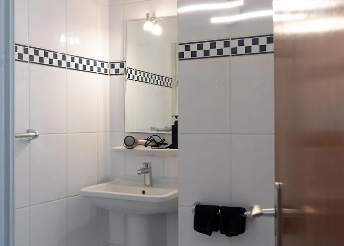 Core - Gare Nest - Parking And Breakfast By Request * لوكسمبورغ